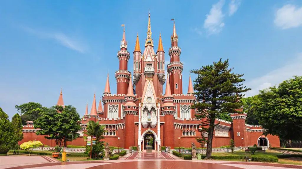 Taman Mini Indonesia Indah (TMII), Jakarta